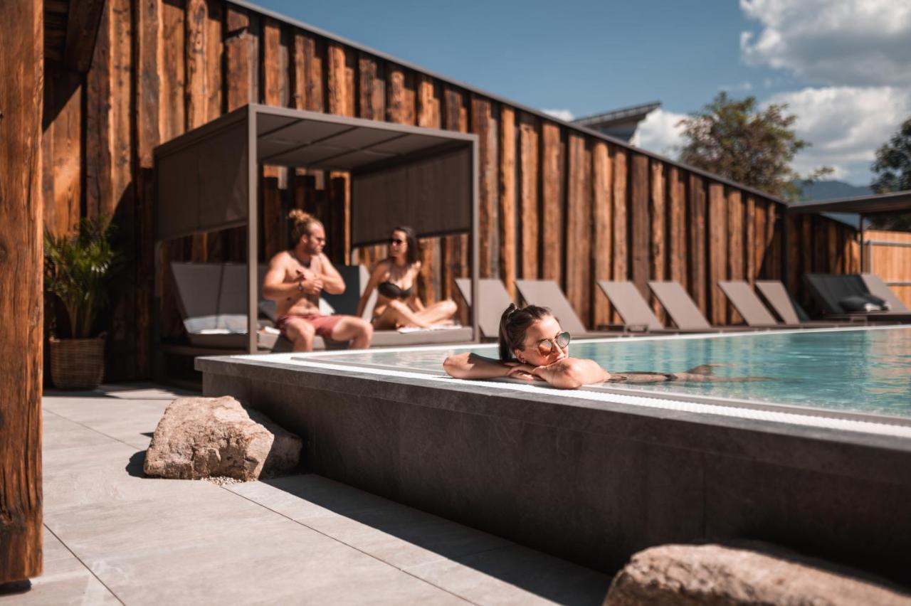 Hotel Gasthof Jochele Falzes Exterior photo